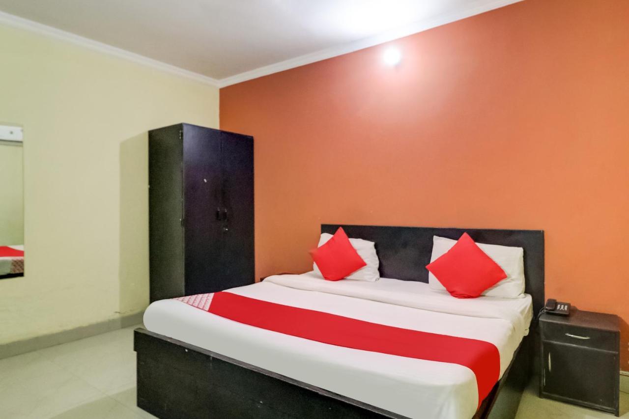 Oyo Hotel R K Residency Gurgaon Dış mekan fotoğraf